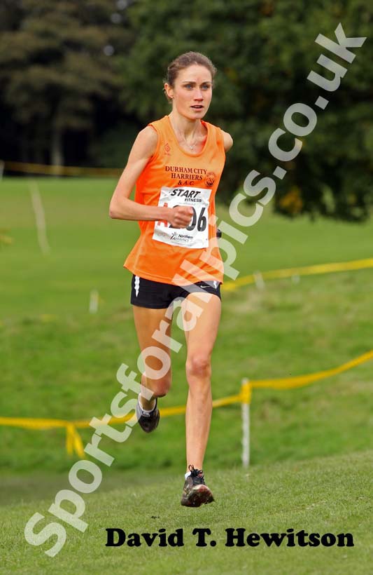 Rosie Smith (Durham City) on the first leg of the Northern Cross Country Relay, Graves Park, Sheffield.